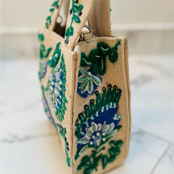 New T.J. Maxx Floral Embroidered Tote - Cream and Green - Picture 3 of 5
